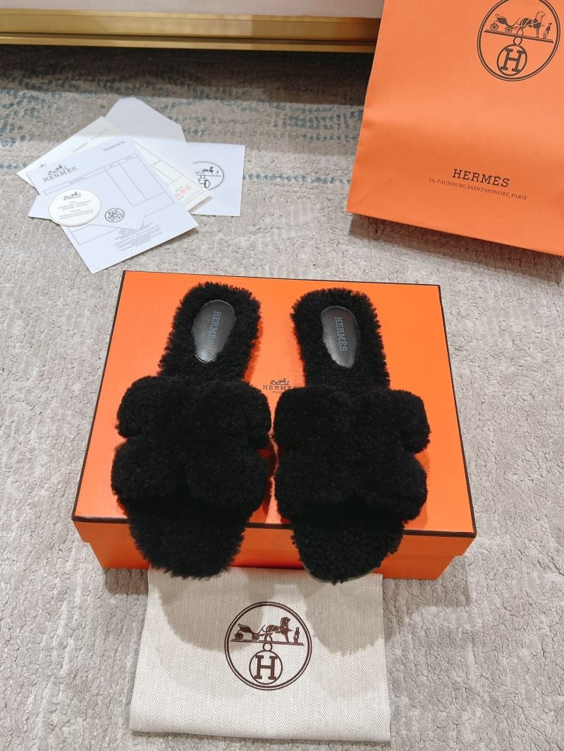 Hermes Slippers